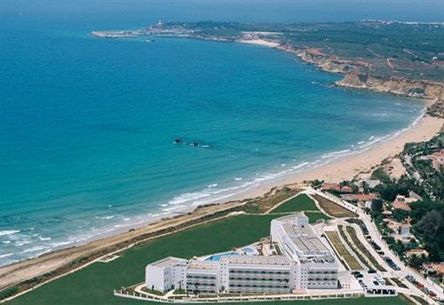 Hotel Garbi Costa Luz 4*