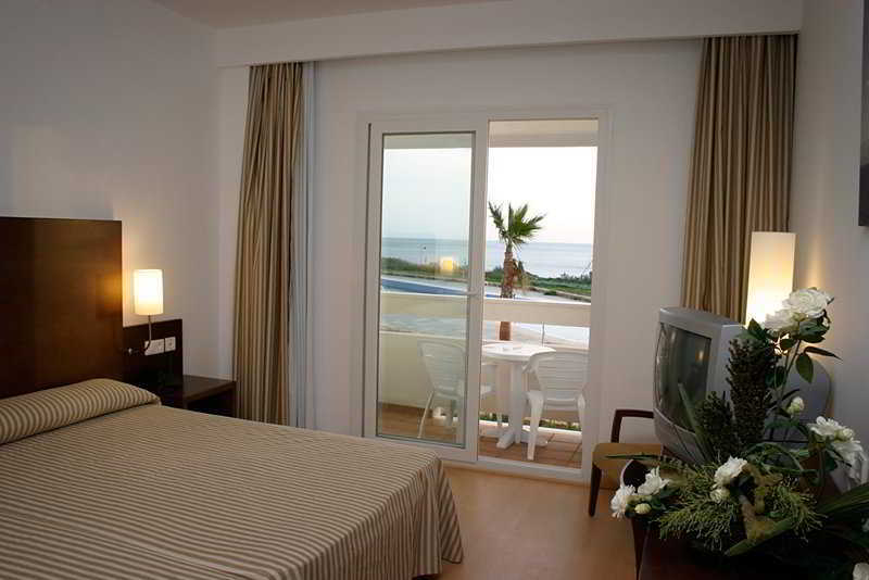 Garbi Costa Luz 4*
